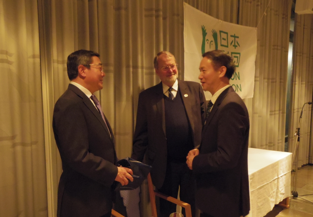 国际海事组织秘书长关水康司先生🏃‍➡️、世界海事大学校长Bjorn Kjerfve教授与金永兴副校长亲切交流